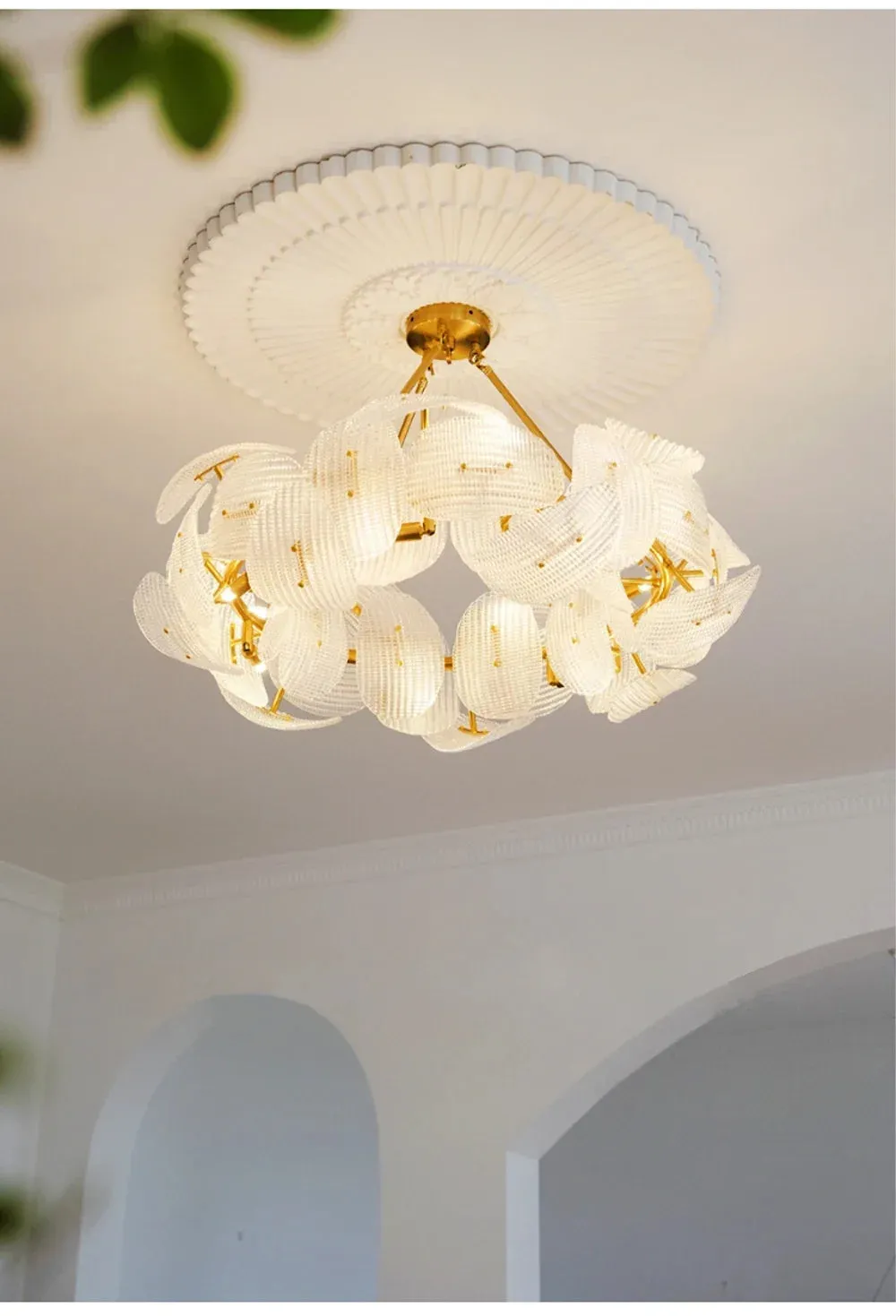 Hidinous Diamond/Cloud Glass Petal Ceiling Chandeliers
